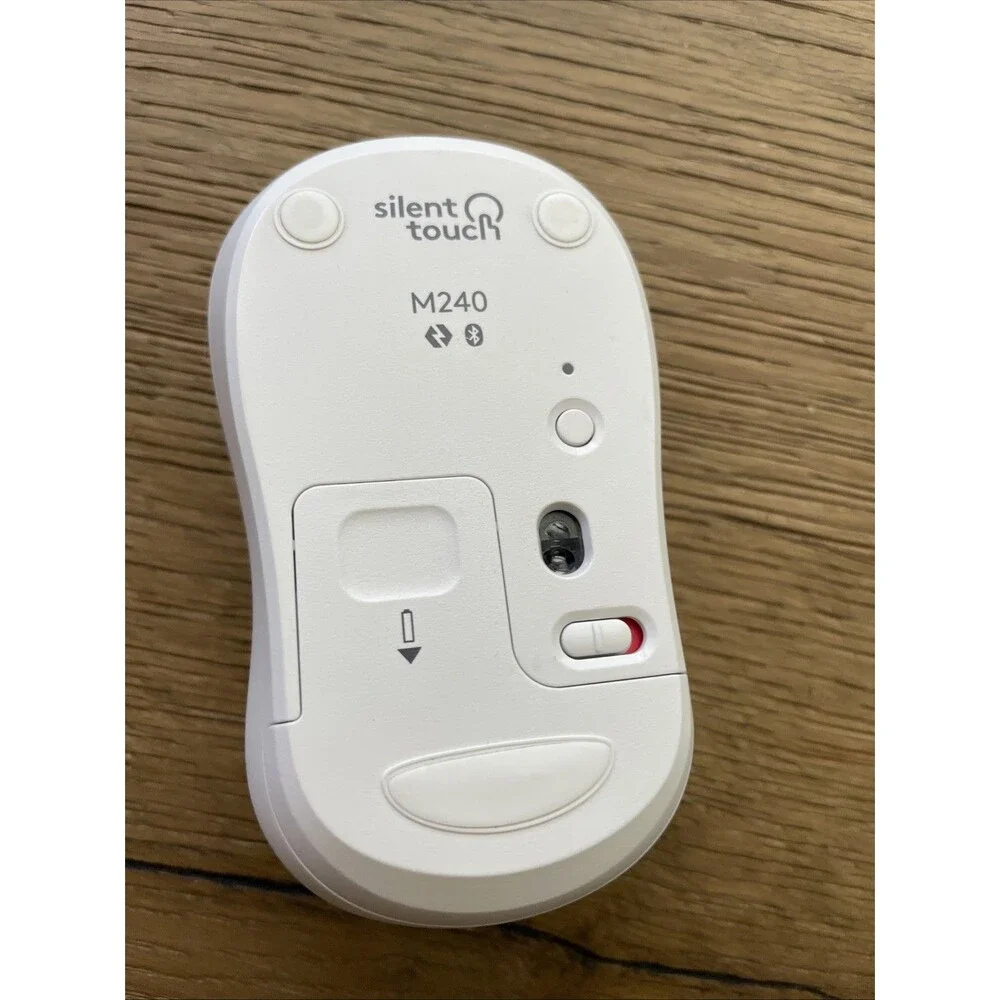 Logitech M240 Silent Wireless Mouse Bluetooth WHITE 910-007116 no dongle